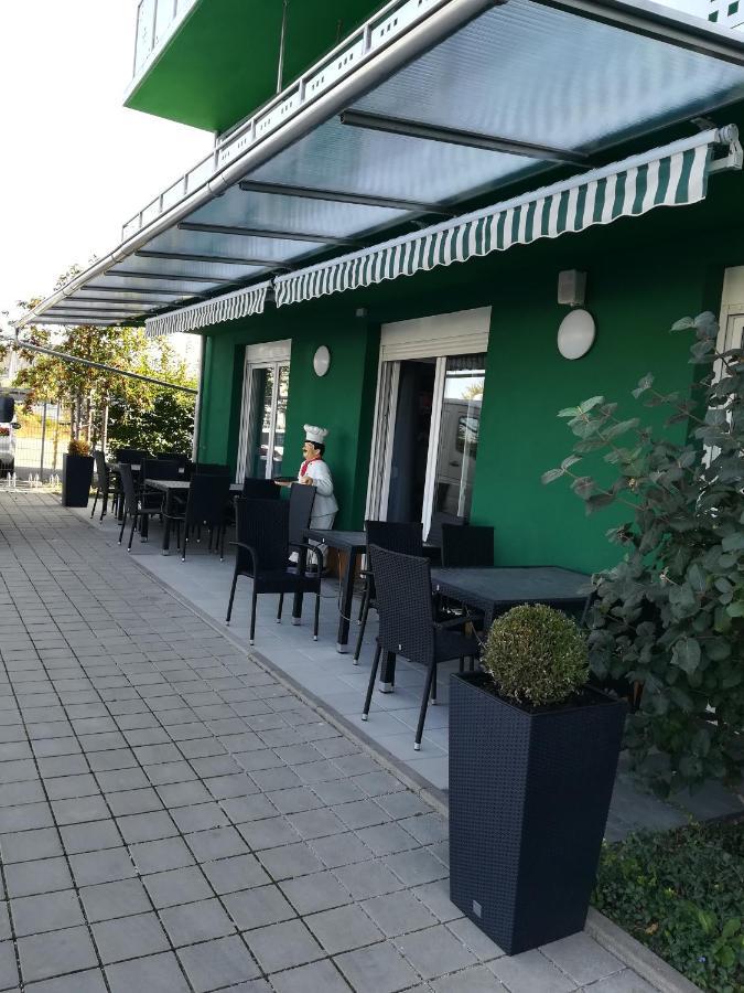 Jura Hotel Нюрнберг Екстер'єр фото