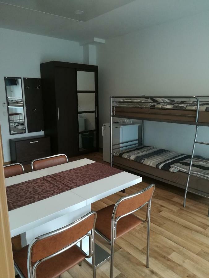Jura Hotel Нюрнберг Екстер'єр фото